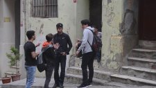 Beyoğlu Tarlabaşında Teşkoları Kışkırtmak