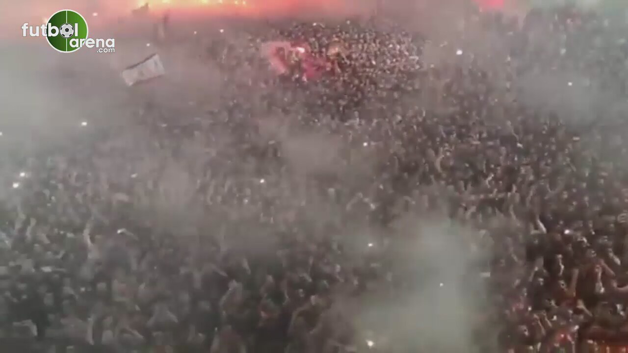Patlıcan sarımsak ile evrensel meze 86