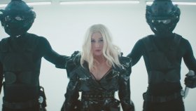 Christina Aguilera - Fall In Line Feat. Demi Lovato Christina Aguilera - Fall In Line Feat. Demi Lovato