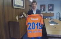 Emre Belözoğlu, 1 yıl daha Başakşehir'de