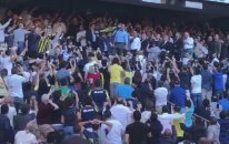 Ali Koç, Kadıköy'de kongre üyelerine 3'lü çektirdi!