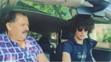Babanın Sevdiği Müzik Çalınca