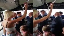Otobüste Bakanı Çav Bella ile Karşılayan Vatandaşlar
