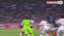 Fransa - ABD Maçında Giroud'nun Kaşı Açıldı