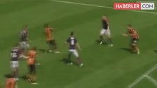 Galatasaray'la Görüşen Abel Hernandez, Leeds United'la da Görüşme Gerçekleştirecek