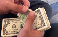 Bu Yayıncılar Da İyi Kazanıyor Ha (Dolar Zengini)