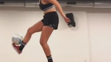 Freestyle Ustası Lisa Zimouche'den Şov