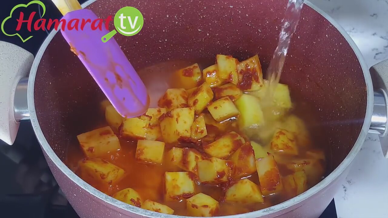 Tavuklu Patates Yahnisi (nohutlu) Tarifi Tavuklu Patates Yahnisi (nohutlu) Tarifi