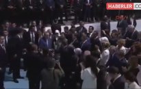 Cumhurbaşkanı Erdoğan, Vatandaşlardan Telefonla Oy İstedi