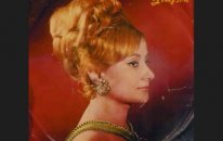Sevim Tanürek - Menekşe Gözler Hülyalı
