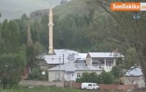 Erzurum'da Ayı Dehşeti...ayıyla Beraber Uçurumdan Düşen Şahıs Hayatını Kaybetti