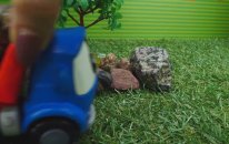 Leo Peppa Pig İçin Tren Yolu Yapıyor. - Leo Builds A Railway For Peppa Tr