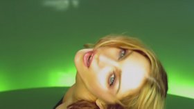 Madonna - Beautiful Stranger Madonna - Beautiful Stranger