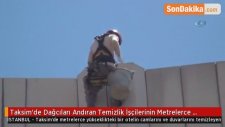 Taksim'de Dağcıları Andıran Temizlik İşçilerinin Metrelerce Yüksekte Cam Silmesi Kamerada