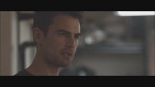 Zoe (2018) Fragman