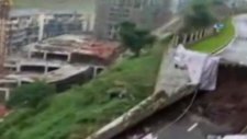 İstinat Duvarıyla Çevrili Yol Böyle Çöktü