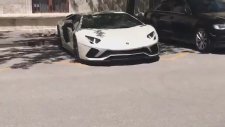Lamborghini ile Meclise Gelen Kenan Sofuoğlu