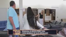 Müşterileri Yarı Çıplak Karşılamak