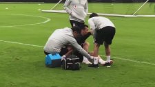 Gary Medel, Larin ile girdiği ikili mücadele sonrası korkuttu!