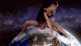 Ariana Grande - God İs A Woman Ariana Grande - God İs A Woman