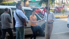 Gözaltı Şoku ile Genç Kıza Yapılan Evlilik Teklifi