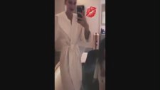 Şeyma Subaşı'nın Bornozlu Dansı