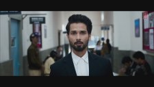 Batti Gul Meter Chalu (2018) Fragman