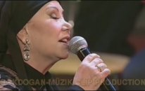 Bedia Akartürk - Mühür Gözlüm 2018 ( Özel ) HD