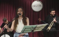 Nazli İlişik - Ordunun Dereleri (Karadeniz Akustik)