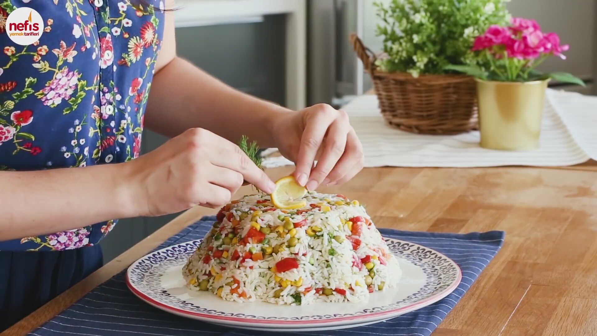 Pirinç Salatası Yapımı Videosu Pirinç Salatası Yapımı Videosu