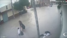 Elektrik Akımına Kapılan Öğrenciler