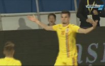Hagi'nin oğlu korneden attı!