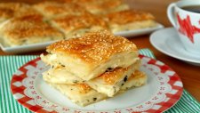 Yufkadan Su Böreği Yapımı