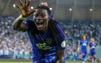 Gomis coştu! 2 gol birden...