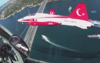 Türk Yıldızları'nın Kokpitinden İstanbul Boğazı Manzarası