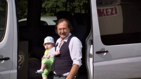 Hüsnü Ve Torunu Mert'in İlk Macerası! | Arka Sokaklar 488.Bölüm (28 Eylül Cuma)