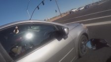Motosikletlinin Önünü Kesenlere Bulduğu Yeni Metodu
