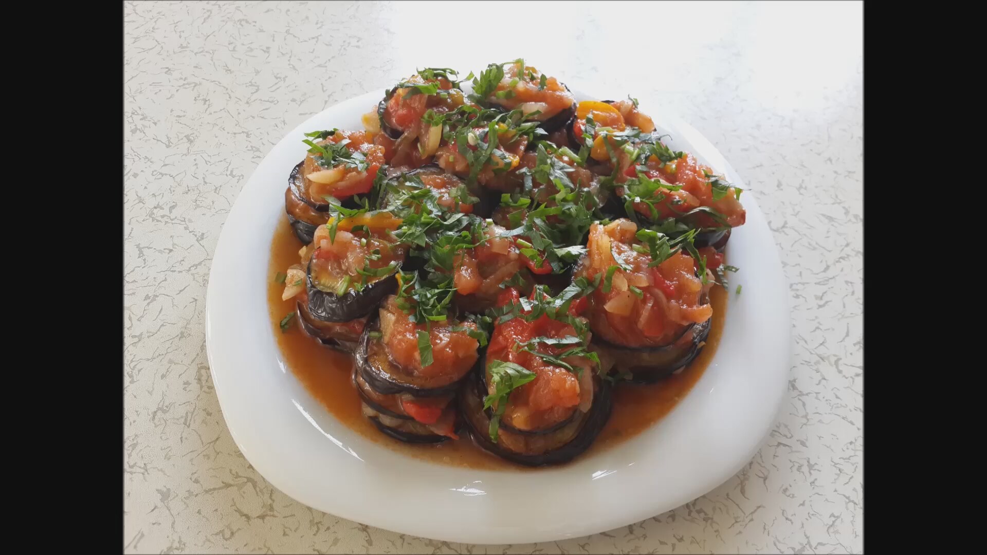 Kıymalı Patlıcan Yemeği Tarifi Videosu Kıymalı Patlıcan Yemeği Tarifi Videosu