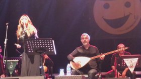Nazlı Öksüz - Sen Gel Diyorsun Nazlı Öksüz - Sen Gel Diyorsun