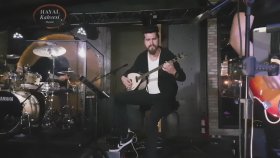 Oğuzhan Uğur - Bir Elmanın Yarısı Oğuzhan Uğur - Bir Elmanın Yarısı