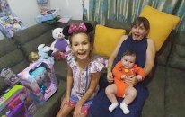 BERKAY BEBEK ELİFİ UYUTTU .CANLI YAYINDA İSİMLER