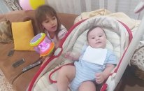 ELİF GERÇEK BEBEK BAKIYOR. BERKAY BEBEK