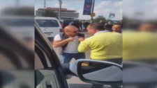 Uber Sürücüsü ile Taksici Arasındaki Yumruk ve Tokatlı Kavga