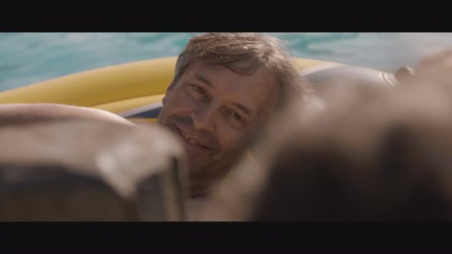 Far til fire i solen (2018) Fragman