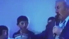 Konuşmasını Kesen Öğrenciyi Tokatlayan Okul Müdürü