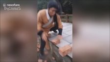 Hocam Şu Karateciler Tuğlaları Nasıl Kırıyorlar