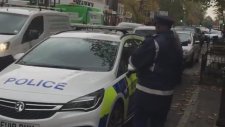 Polisin Polis Arabasına Ceza Kesmesi