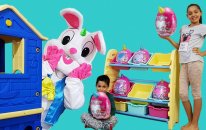 Melike Ve Eren Yaramazlık Peşinde Rabbit Man And Rainbocorns Sequin Surprise, Funny Oyuncax TV