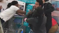 ABD'de Yaşanan Black Friday Çılgınlığı
