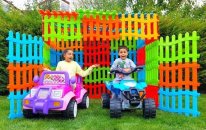Melike Ve Eren Çitlerden Garaj Yaptı Melike And Eren Made Garages From Fences, Fun Kid Video